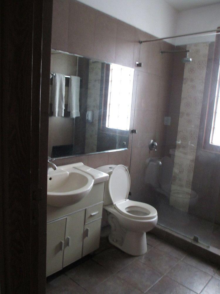לינה וארוחת בוקר ניו דלהי East End Retreat מראה חיצוני תמונה